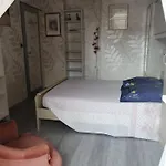 Гостевой дом Maison D'hote Avec Jardin Ле-Ман